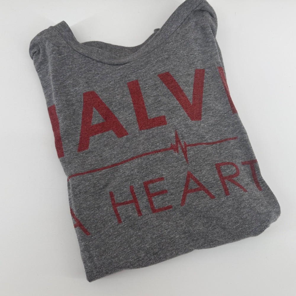 Sportiqe Halve A Heart The HEARTest Yard Grey Tri-Blend Graphic T-Shirt Small